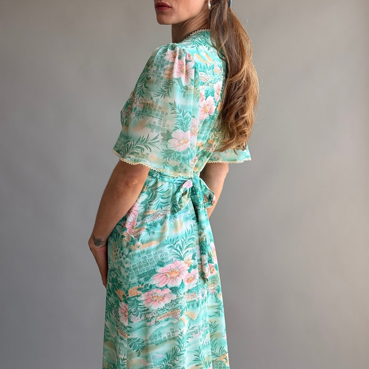House of Nu-Mode Vintage 70s Mint Green Hawaiian Maxi Dress