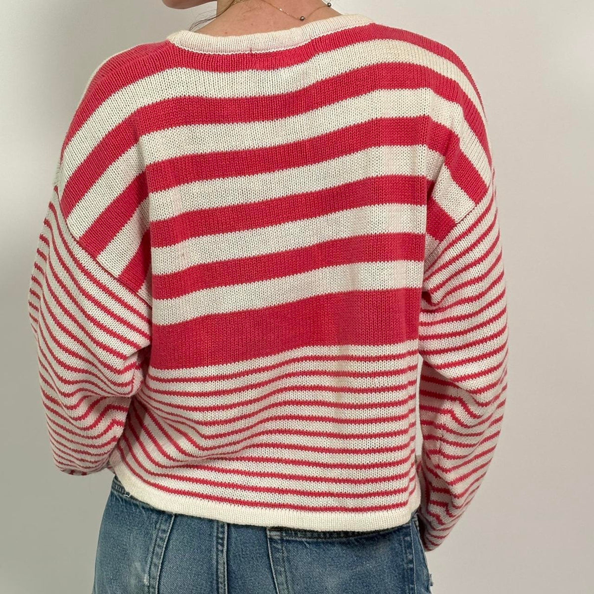 Vintage Pink and White Bibesco Sweater | M