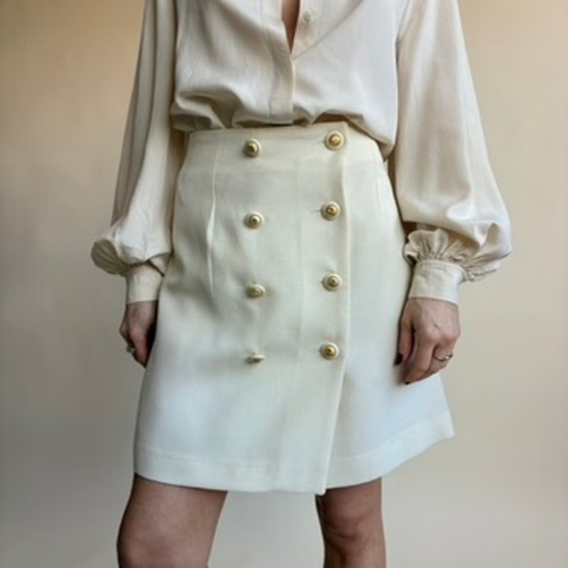 Surabaya Ivory A-Line Mini Skirt - Made in France, Size 38 (Fits 2)