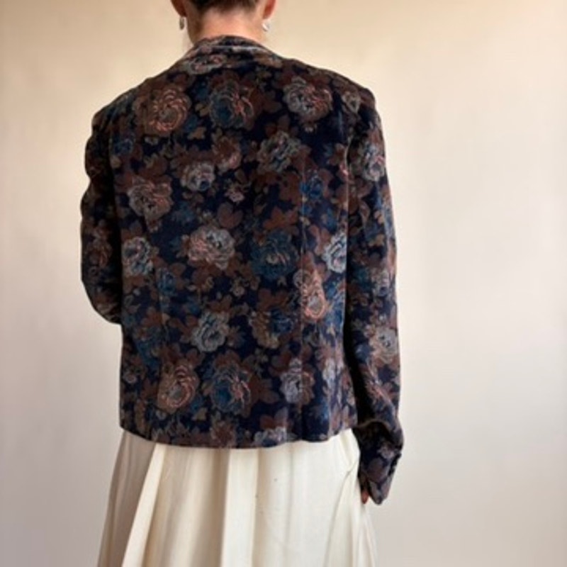 Floral Velvet Mock Neck Blazer - Medium