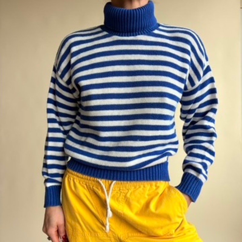 Nantucket Mills Striped Turtleneck - White & Blue, Made in USA, Size M
