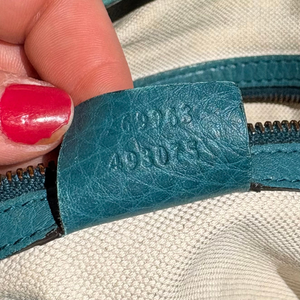 Gucci Medium Ride Top Handle Bag - Teal Pebbled Calfskin Leather, Gold Buckle
