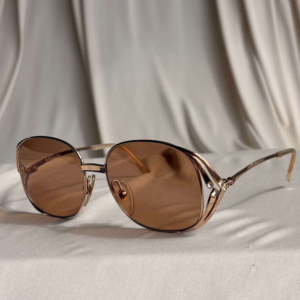 Vintage  Christian Dior 1970s/80s 2250 Sunglasses - Gold