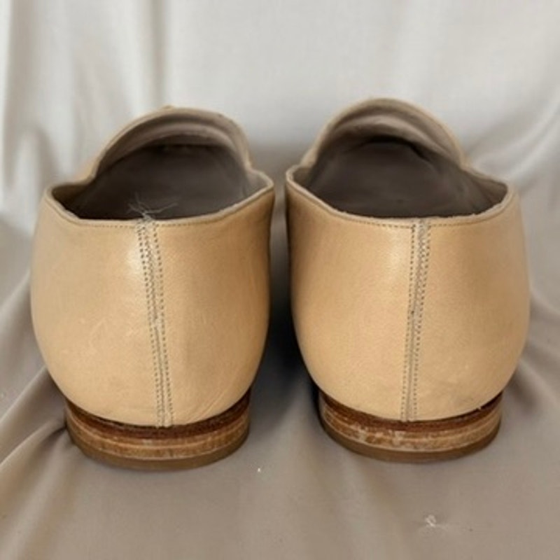 Hayraud Buttery Cream Leather Loafers - Gold Hardware, Made in Italy, EU 38