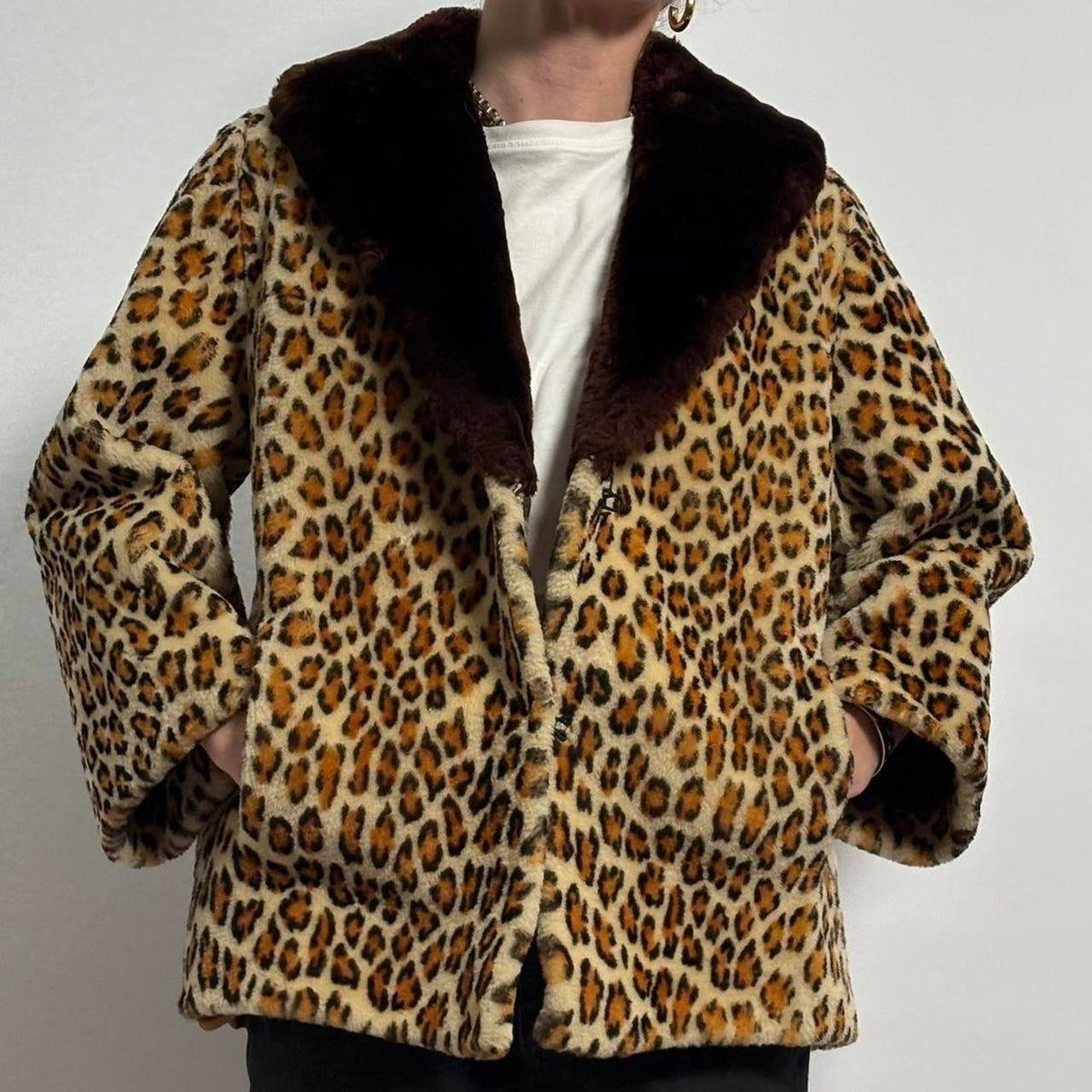 Vintage 50s leopard faux fur