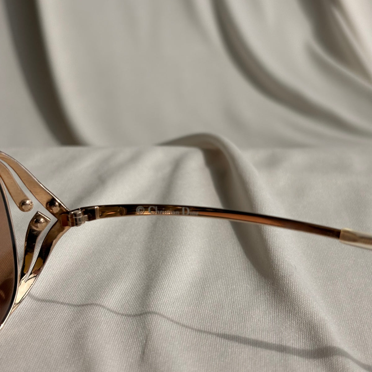Vintage  Christian Dior 1970s/80s 2250 Sunglasses - Gold