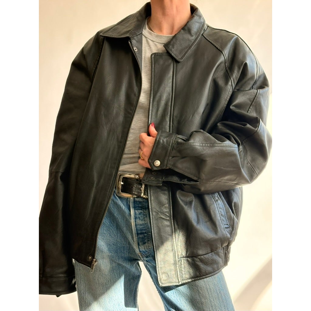 Vintage 90s North Crest Black Leather Bomber Jacket -large