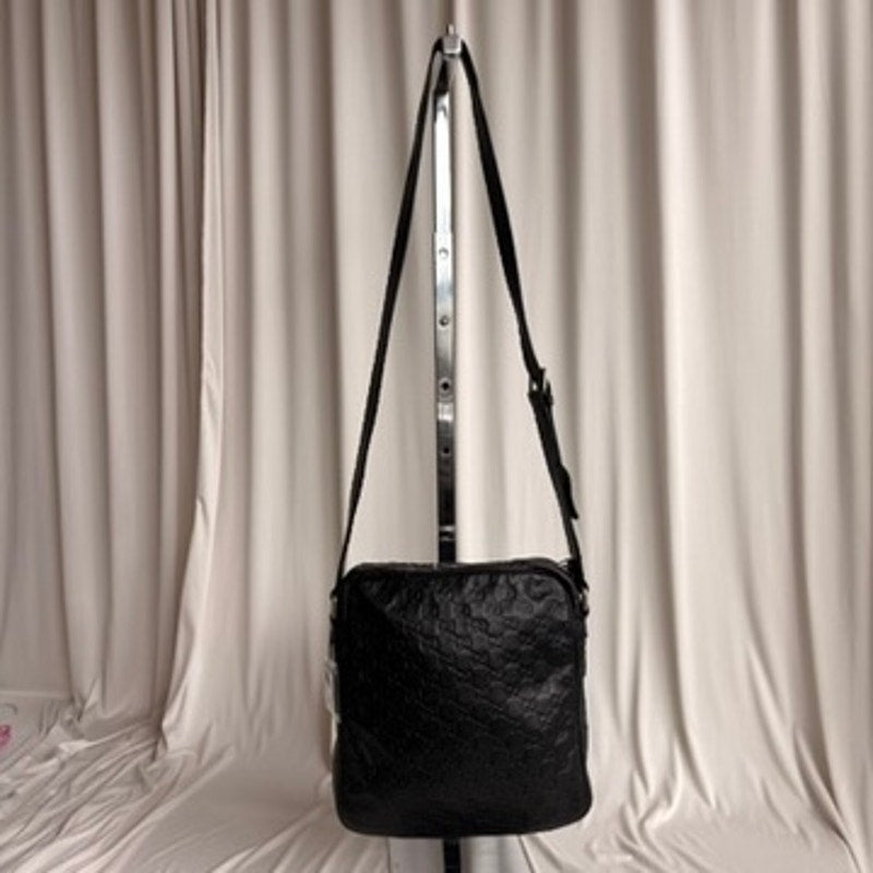 Gucci Crossbody Messenger Bag - Guccissima Leather, Black, Silver Hardware