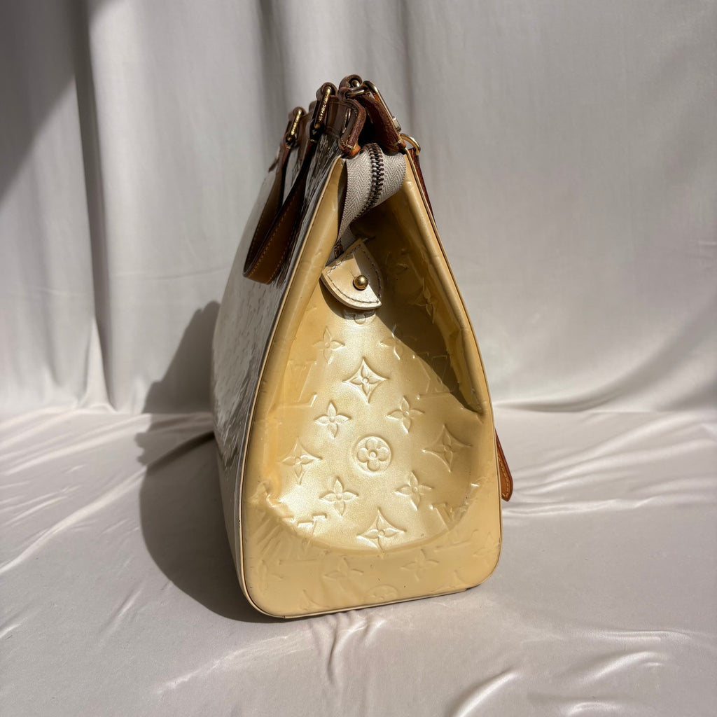 Louis Vuitton Brea GM Bag - Blanc Corail