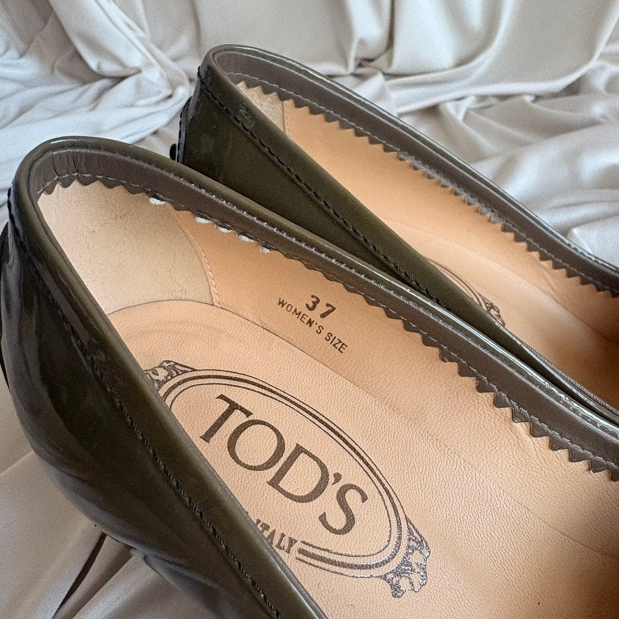 Tod's Olive Green Patent Loafers - Kitten Heel, Apron Stitch, EU 37 / US 6