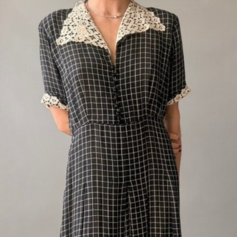 Vintage 50s Black Checkered Rayon Day Dress - Crochet Lace Collar & Cuffs