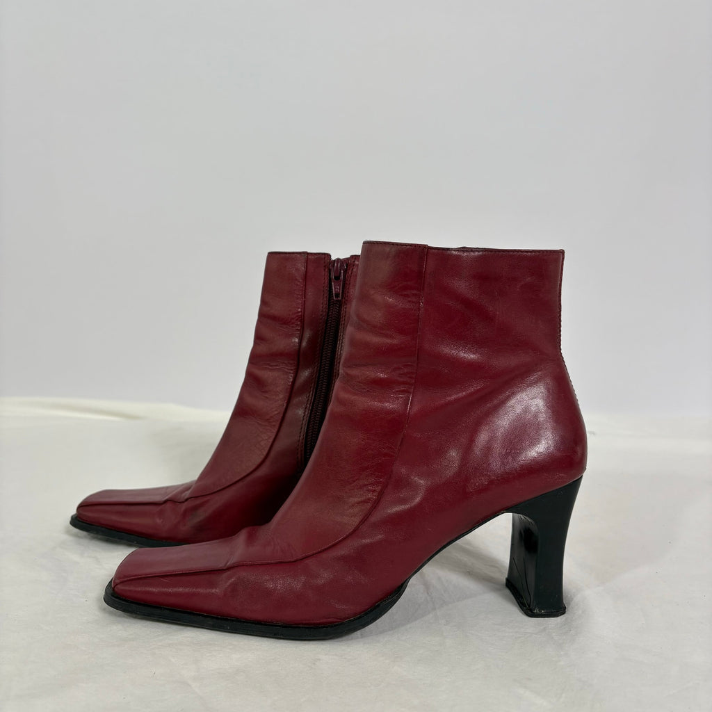 Vintage Parade Red Leather Ankle Boots - Size 7.5