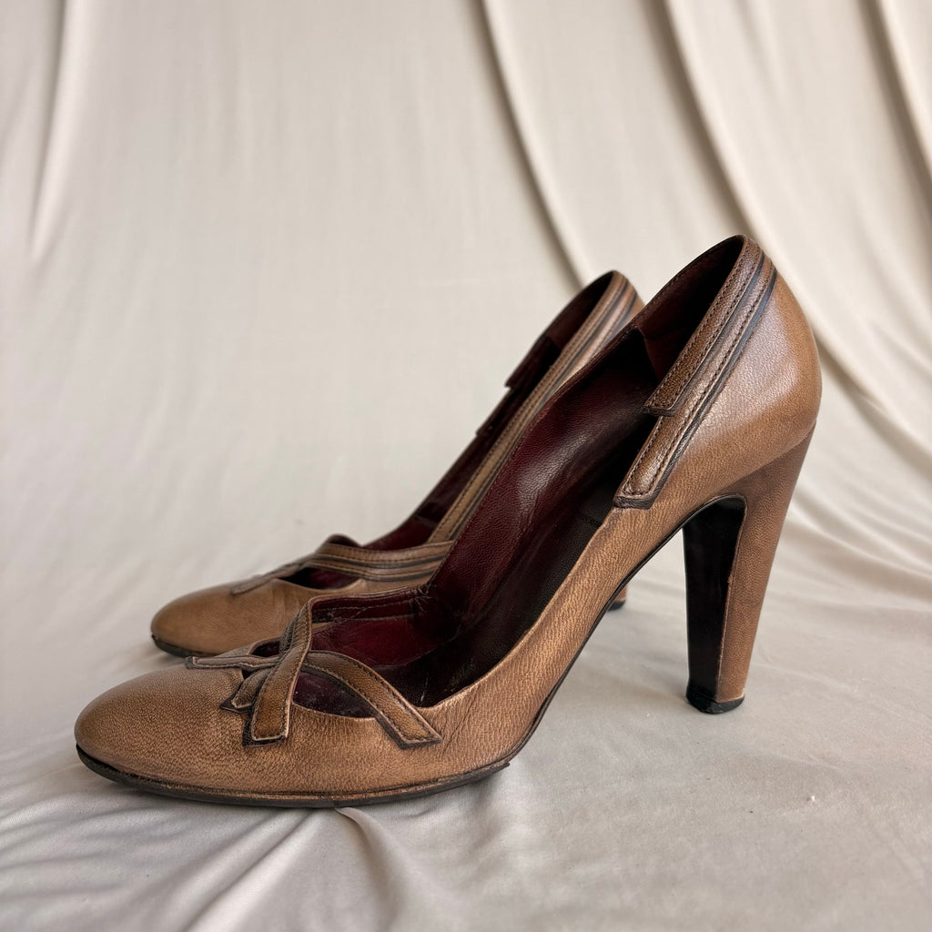 Vintage Prada Leather Cutout Accent Pumps - Crossover Straps, 37.5