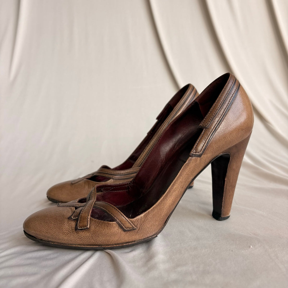 Vintage Prada Leather Cutout Accent Pumps - Crossover Straps, 37.5