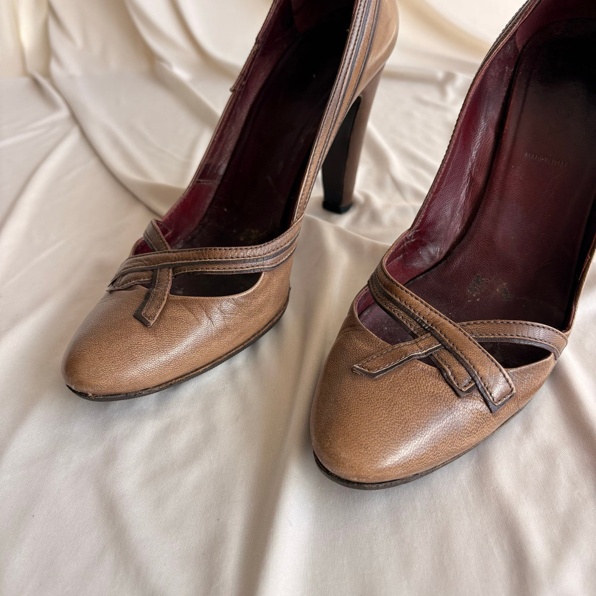Vintage Prada Leather Cutout Accent Pumps - Crossover Straps, 37.5