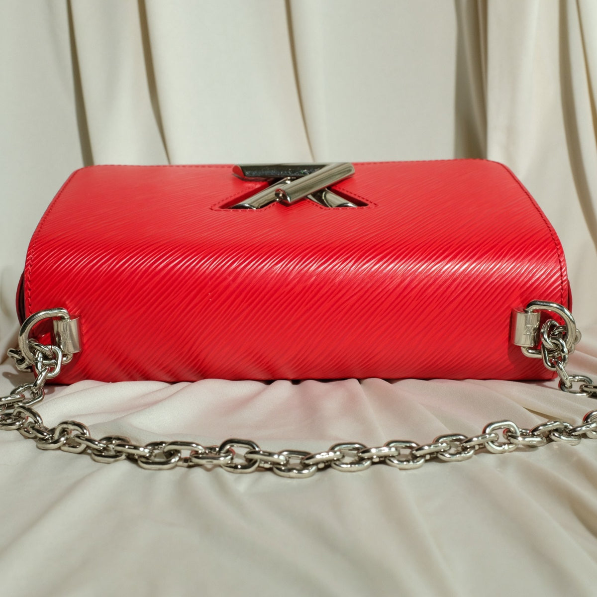 Louis Vuitton Twist MM Crossbody Bag - Red Epi Leather, Silver Hardware