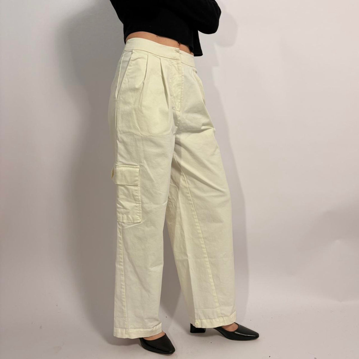 Cream Wide Leg Cargo Pants - Size 0
