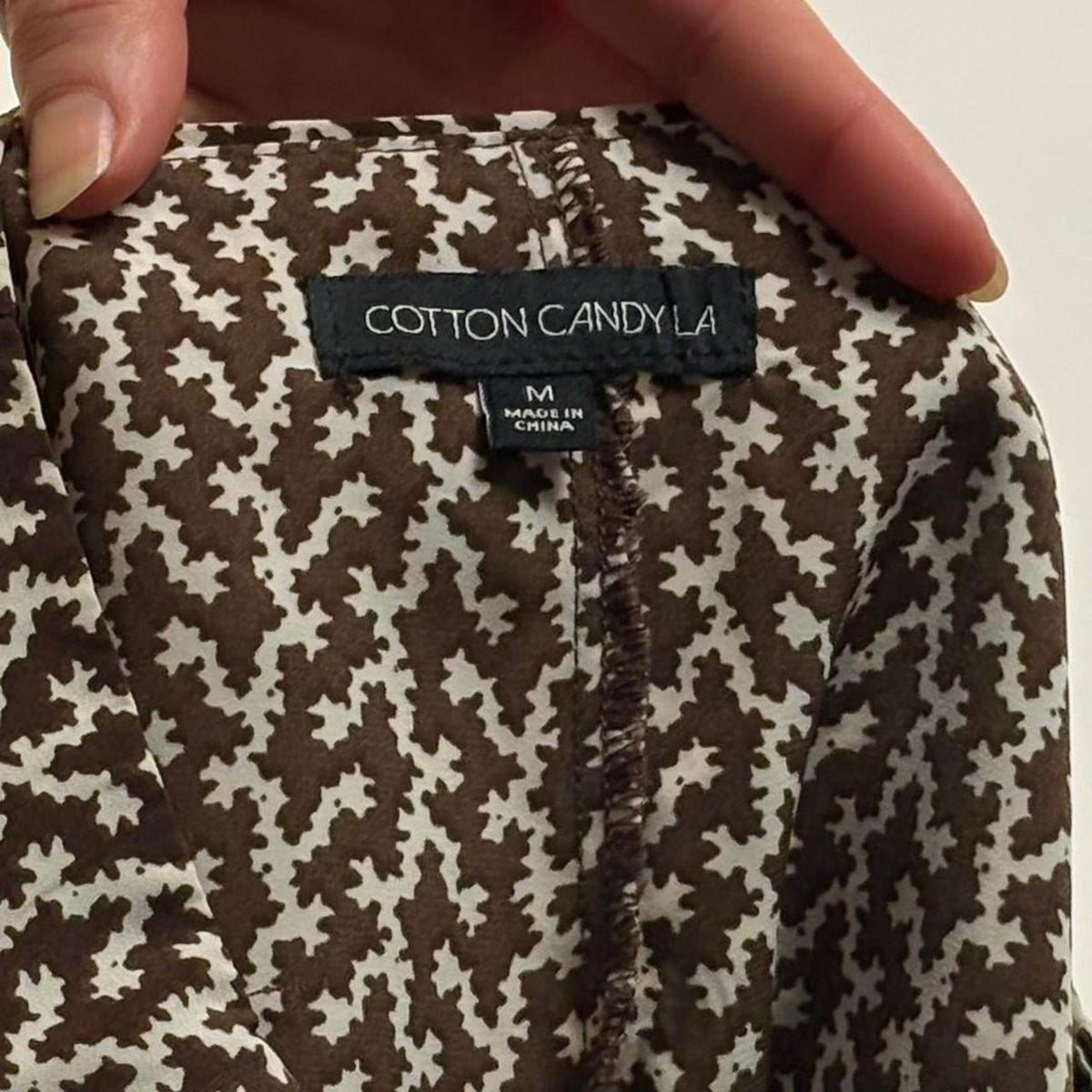Cotton Candy Brown and White Floral Mini Skirt | M