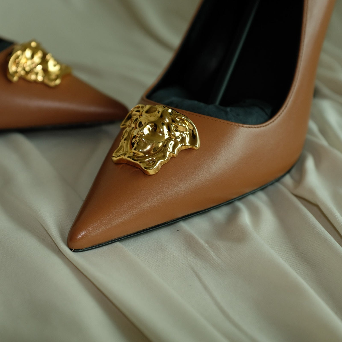 Versace Brown Leather Medusa Logo Pumps - Gold Hardware, EU 38 / US 7.5