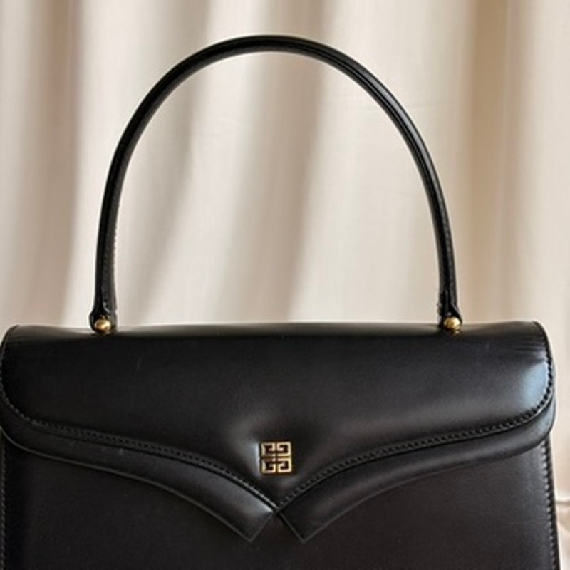 Givenchy 4G Logo Leather Shoulder Bag - Black, Gold Hardware