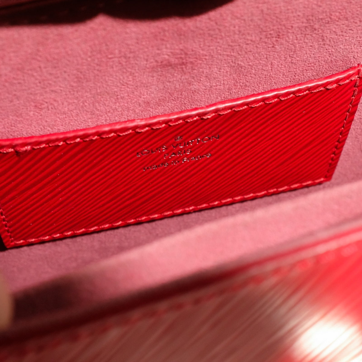 Louis Vuitton Twist MM Crossbody Bag - Red Epi Leather, Silver Hardware