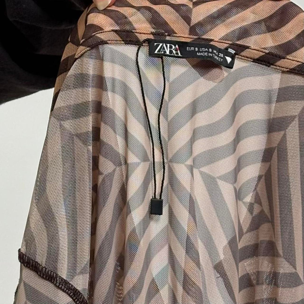 Sheer Zara Brown Abstract Geometric Button Up Top - Small