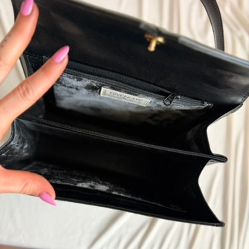Givenchy 4G Logo Leather Shoulder Bag - Black, Gold Hardware