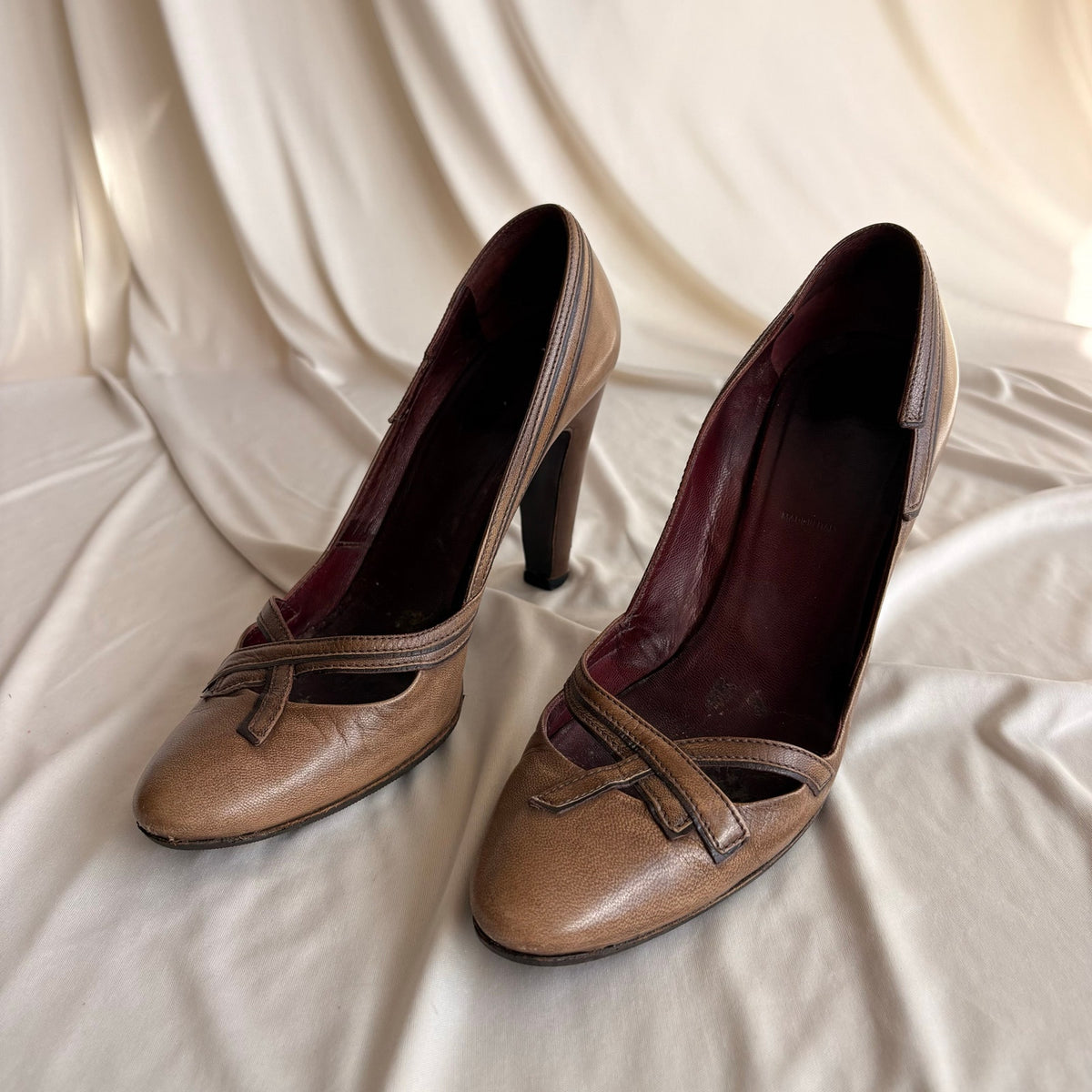 Vintage Prada Leather Cutout Accent Pumps - Crossover Straps, 37.5