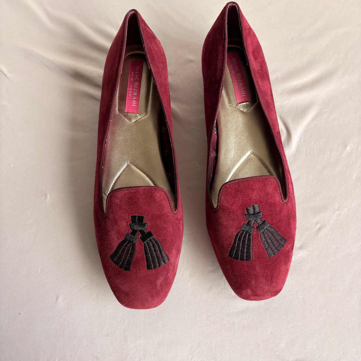 Isaac Mizrahi Burgundy Suede Loafer Flats - Tassel Detail, 7.5