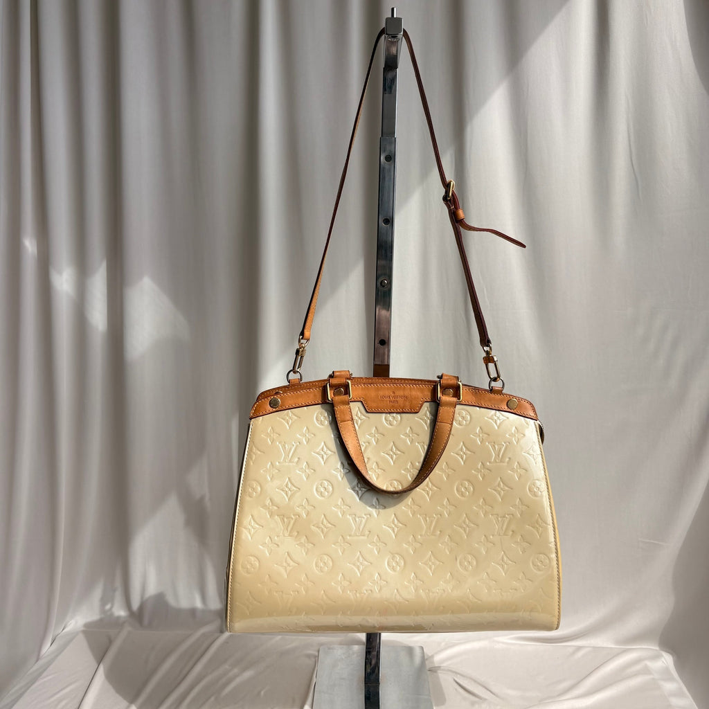 Louis Vuitton Brea GM Bag - Blanc Corail