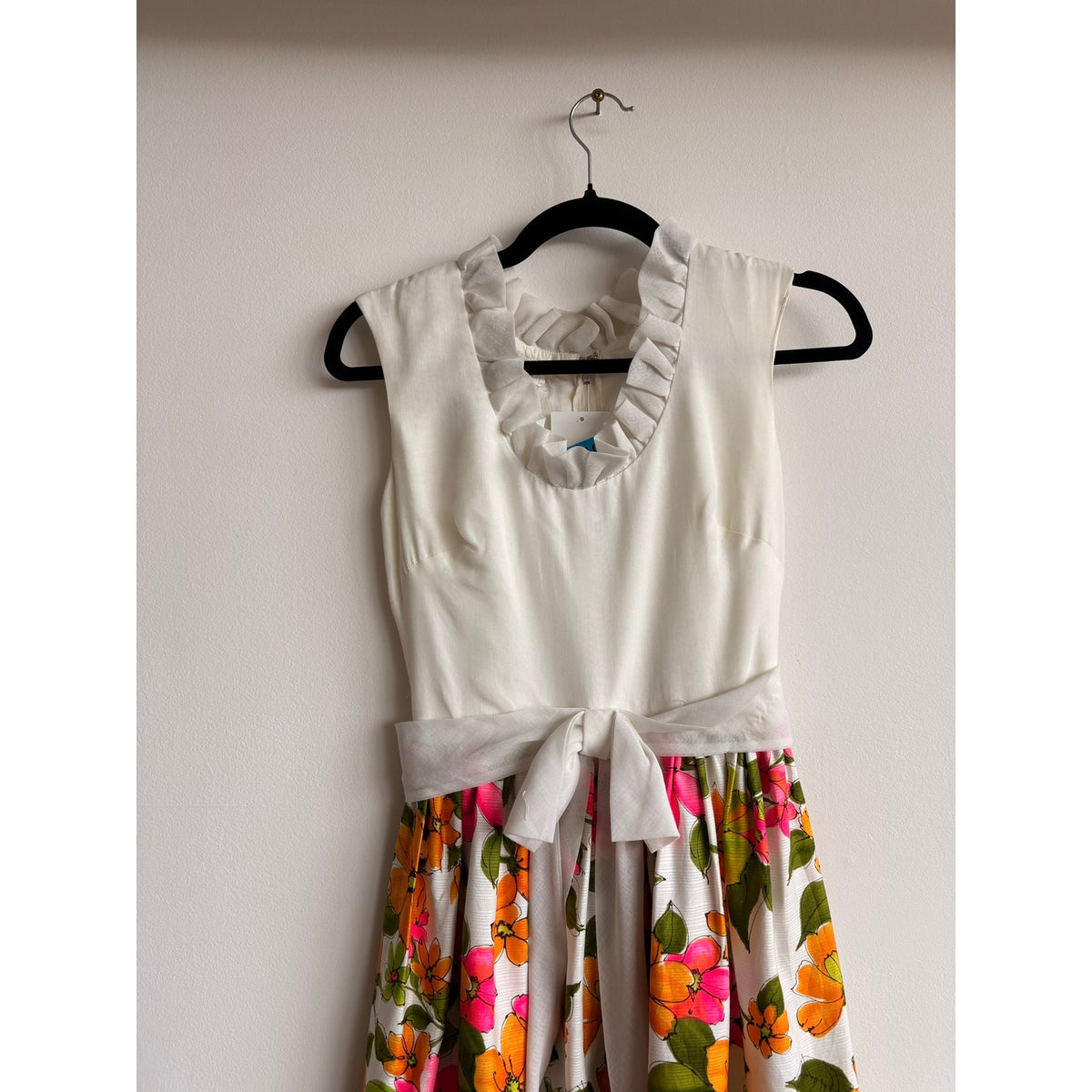 Miss Elliette California Vintage 70s Floral Maxi Dress - Fits XS