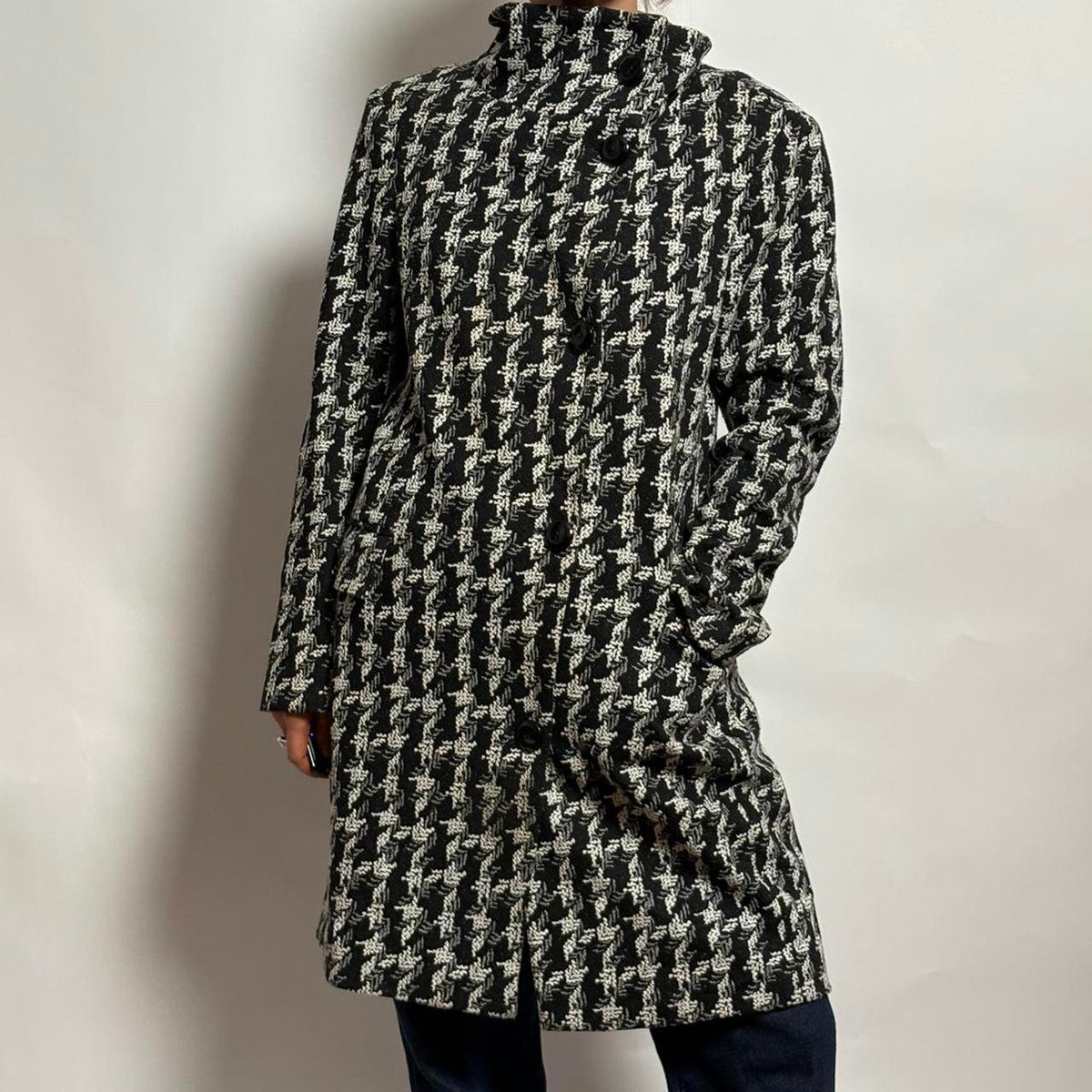 Le Château Canadian Houndstooth Coat - Small