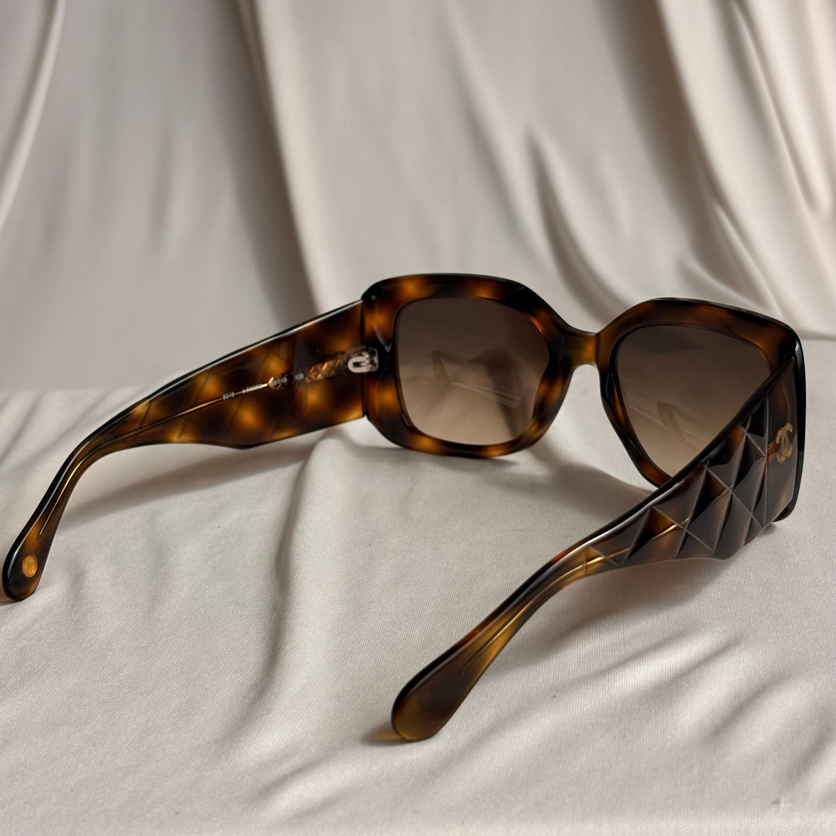 Vintage Chanel 5019 Sunglasses - Havana Tortoise, Quilted CC