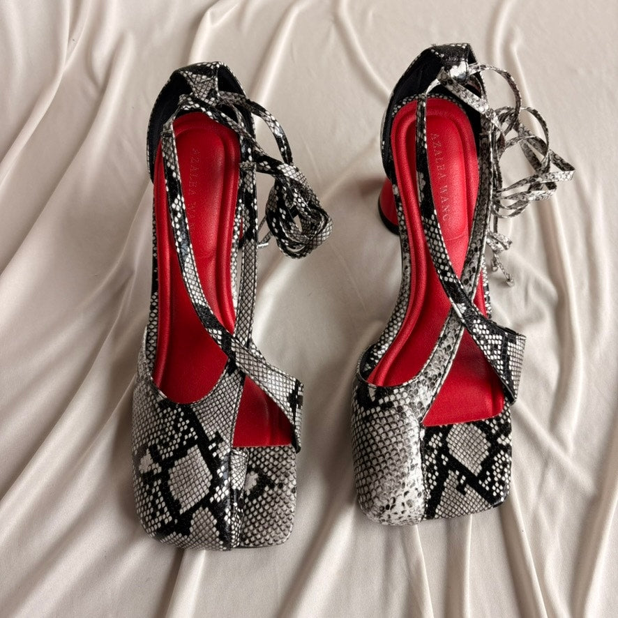 Azalea Wang Buiky Snake Print Curved Heel Pumps - Red Heel, Size 8.5
