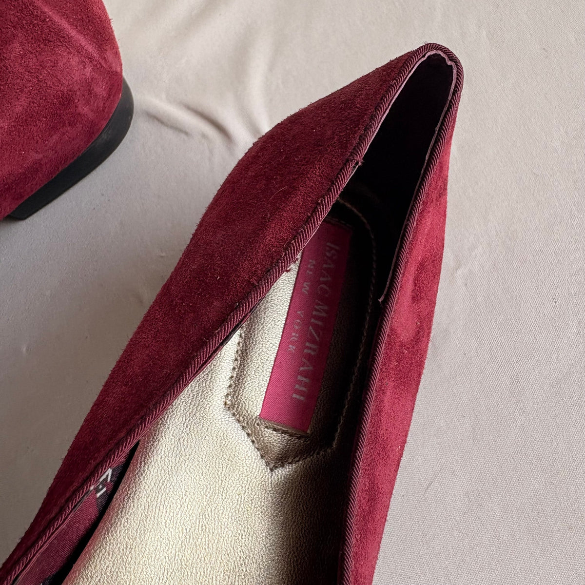 Isaac Mizrahi Burgundy Suede Loafer Flats - Tassel Detail, 7.5