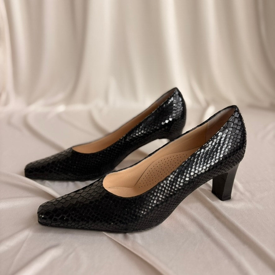 VALLEVERDE Snakeskin Pumps - Black, Block Heel, Made in Italy, EU 38.5 / US 7.5