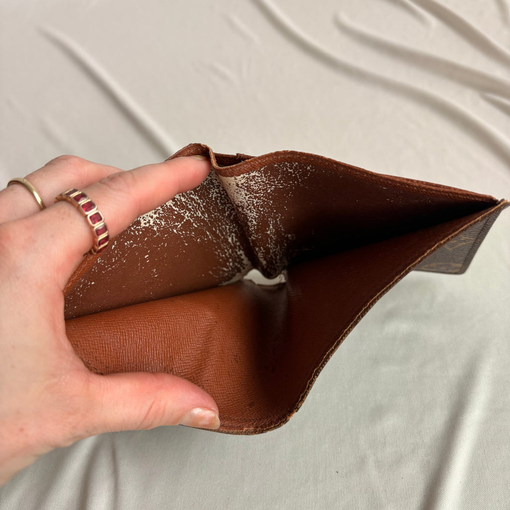 Vintage Louis Vuitton Bifold Monogram Canvas Wallet