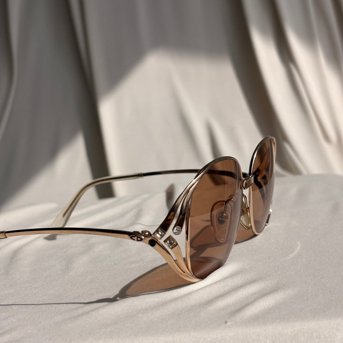 Vintage  Christian Dior 1970s/80s 2250 Sunglasses - Gold
