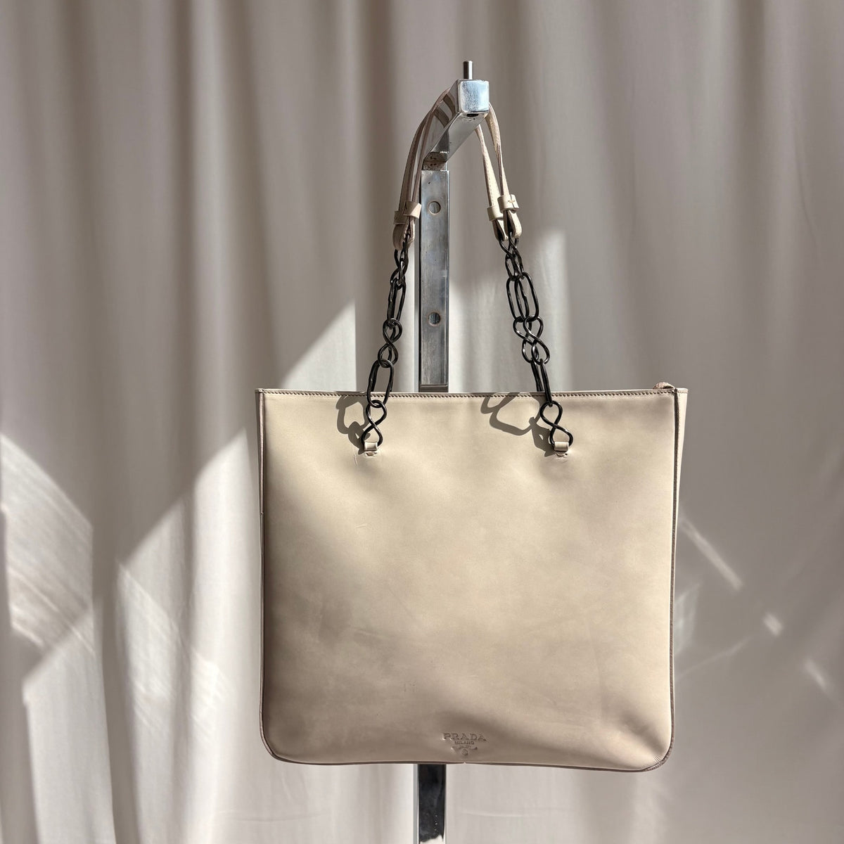 Vintage Prada Vitello Catena Tote Bag - Ivory Calfskin