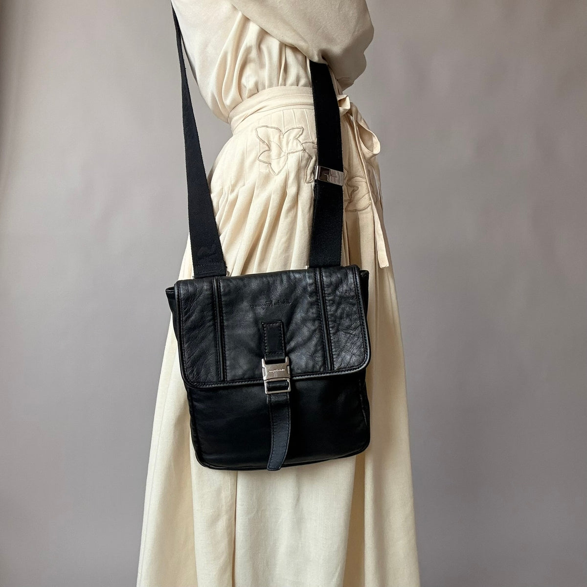 Vintage Salvatore Ferragamo Black Leather Messenger Crossbody Bag