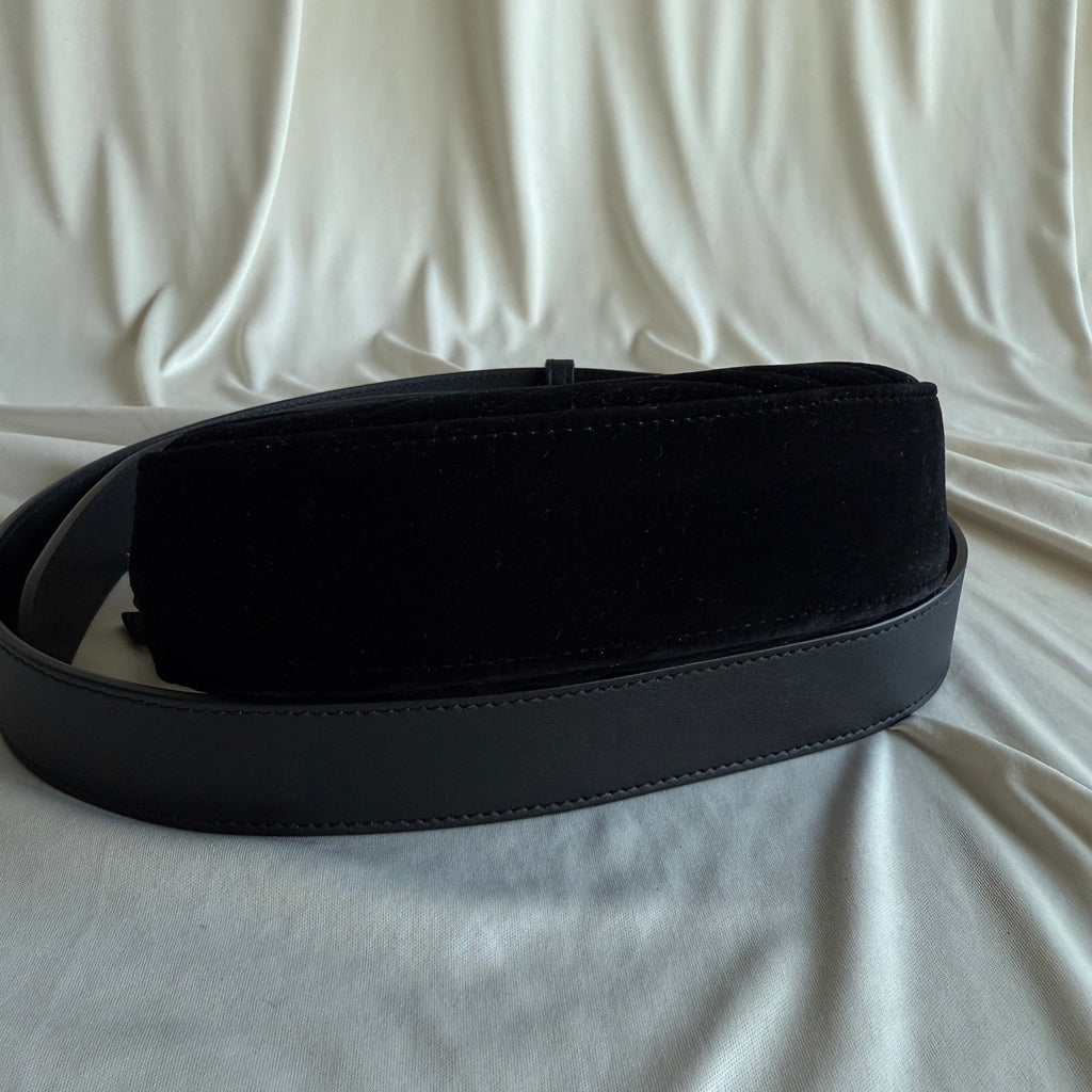 Gucci GG Marmont Matelassé Velvet Belt Bag - Black
