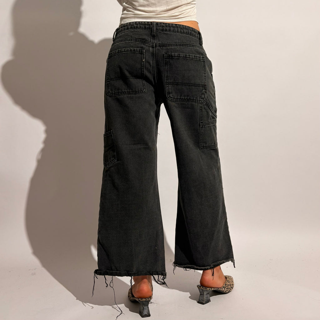 Edikted Ayla Low Rise Carpenter Jeans - Size Small