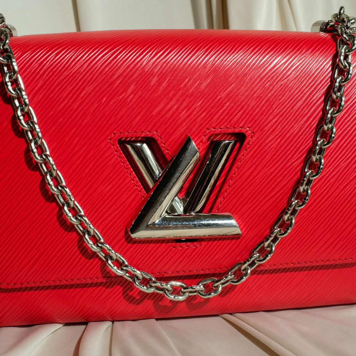 Louis Vuitton Twist MM Crossbody Bag - Red Epi Leather, Silver Hardware