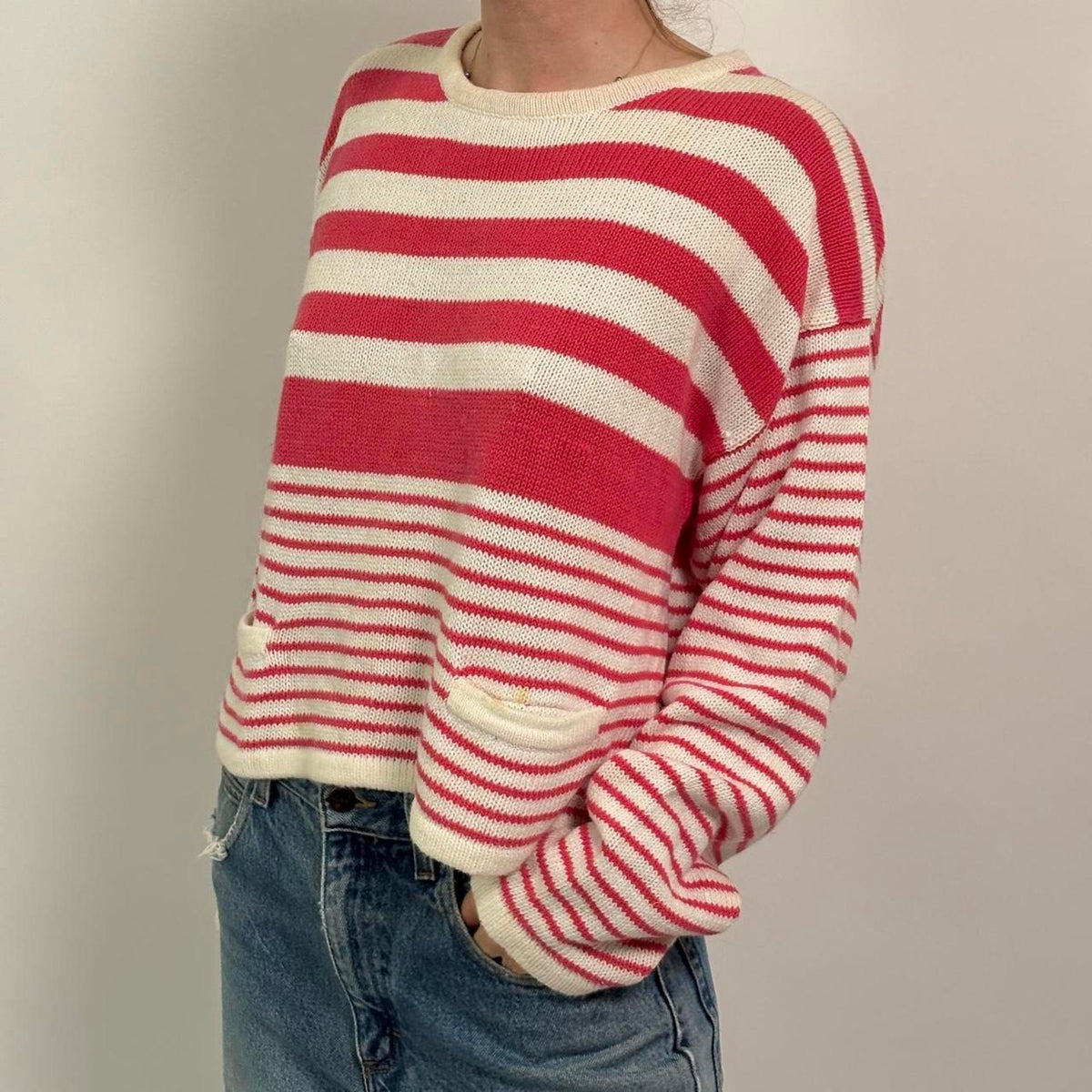 Vintage Pink and White Bibesco Sweater | M