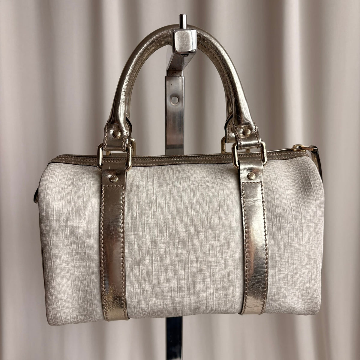 Gucci Small Joy Boston Bag - GG Supreme Canvas, White/Gold, Metallic Silver Trim