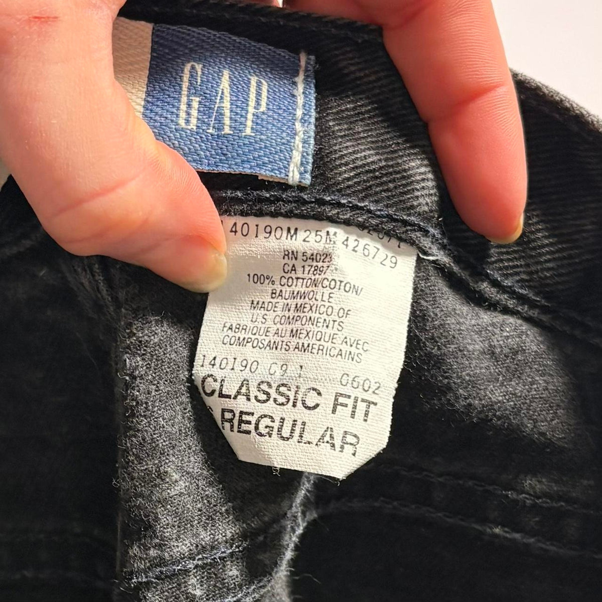 Vintage Gap High Rise Straight Jeans - Size 6 (Fits 2)