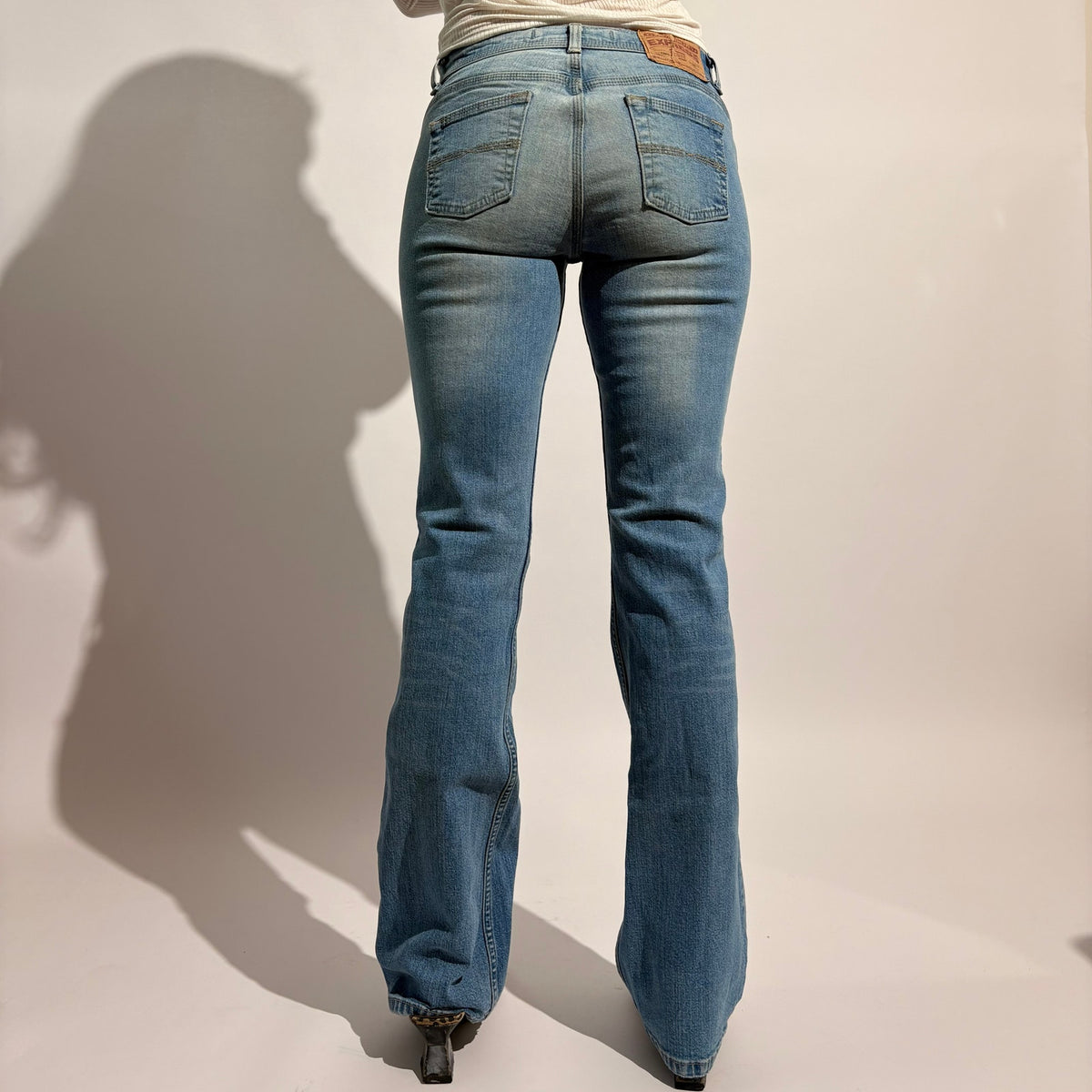 Vintage Express Sarula Low Rise Bootcut Jeans - Size 4