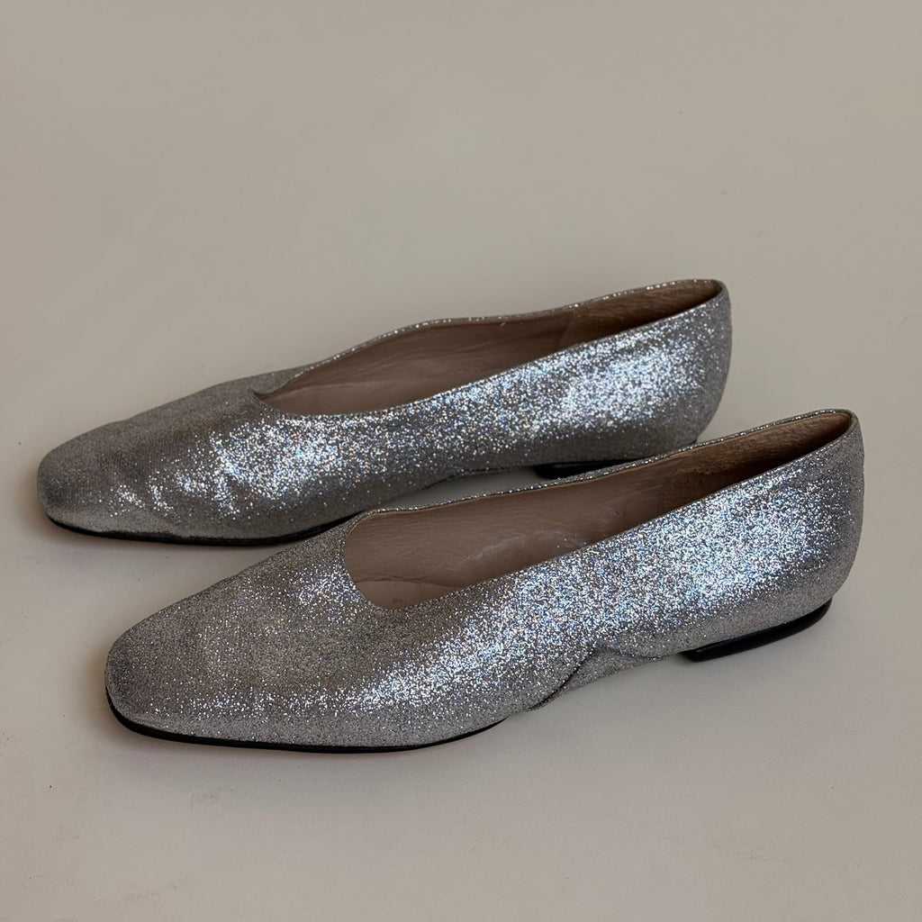 d'Ro-Too Silver Glitter Ballet Flats - Mid-Century Glam, Made in Italy, Size 7.5