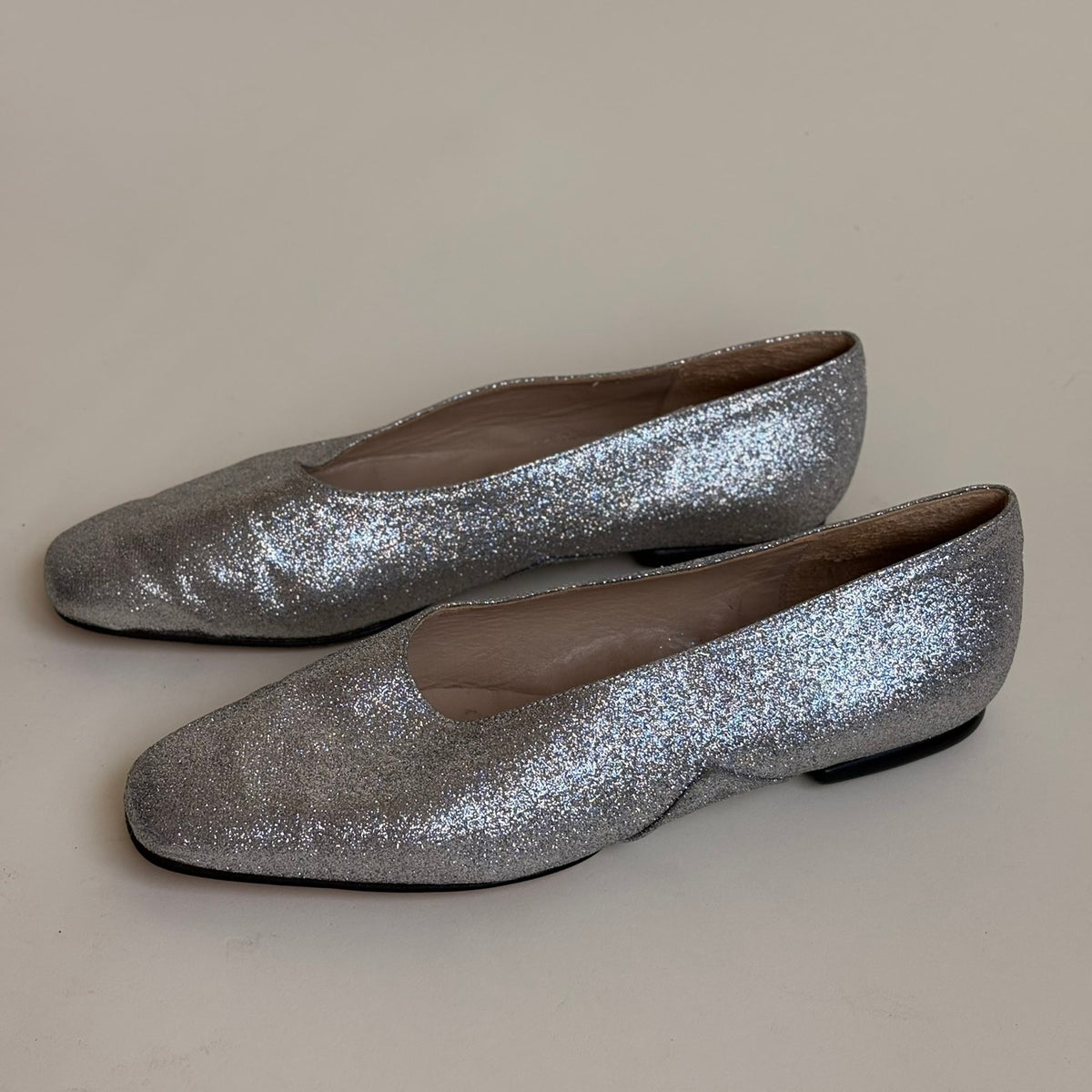 d'Ro-Too Silver Glitter Ballet Flats - Mid-Century Glam, Made in Italy, Size 7.5