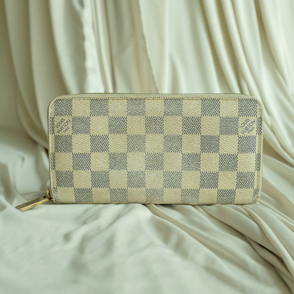Louis Vuitton Damier Azur Zippy Wallet - Canvas, Date Code CA4018